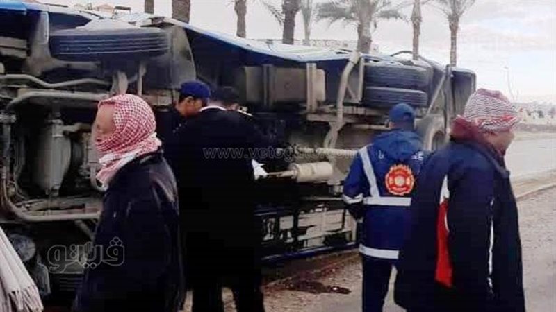إصابة 18 شخصا بحادث