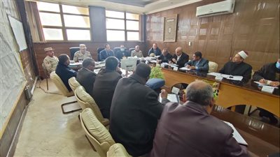 محافظ شمال سيناء يترأس لجنة تسلم التجمعات التنموية