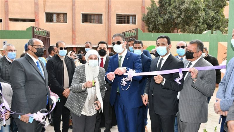افتتاح مدرسة