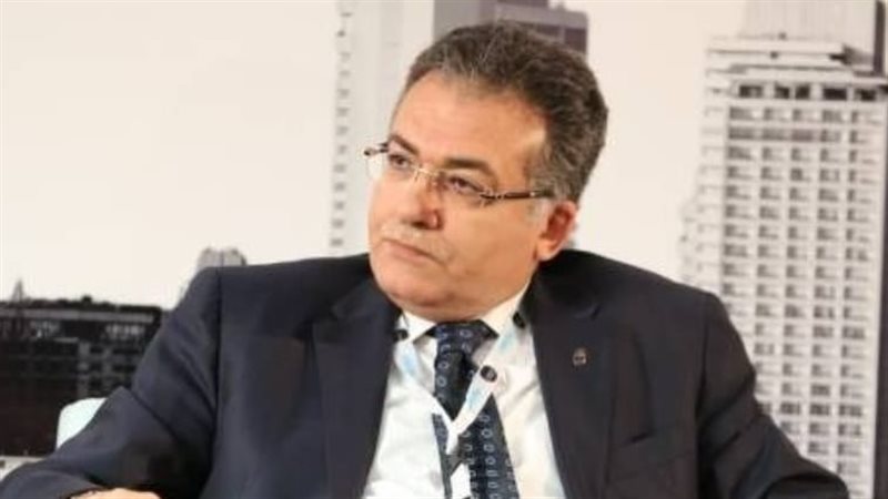 مدحت إسطفانوس رئيس