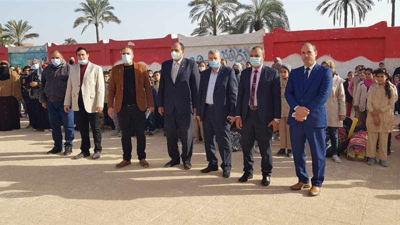 وكيل الوزارة يتابع