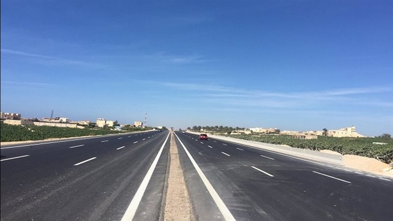 غلق طريق الواحات
