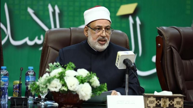  الدكتور محمد الضويني،