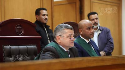 تزامنا مع محاكمتهم.. قائمة اتهامات 4 متورطين في رشوة وزارة الصحة 