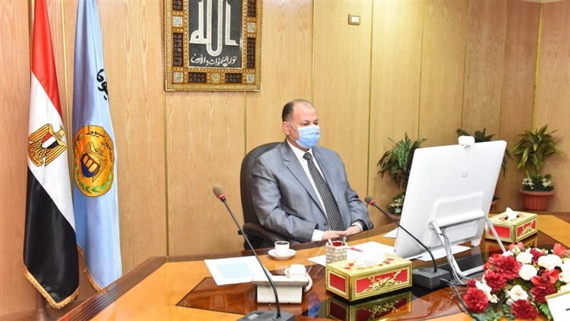 محافظ أسيوط