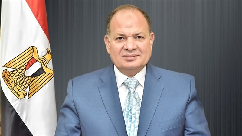 محافظ أسيوط 