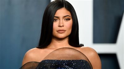 كايلي جينر تغير اسم مولودها بعد شهر من ولادته