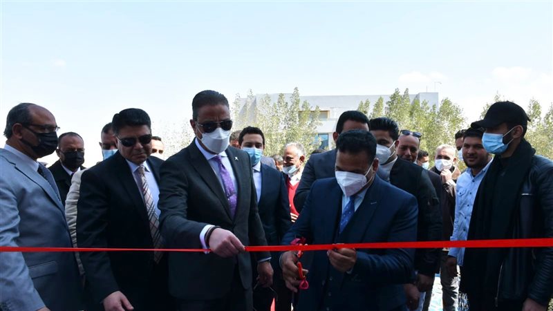 افتتاح احمد المصانع