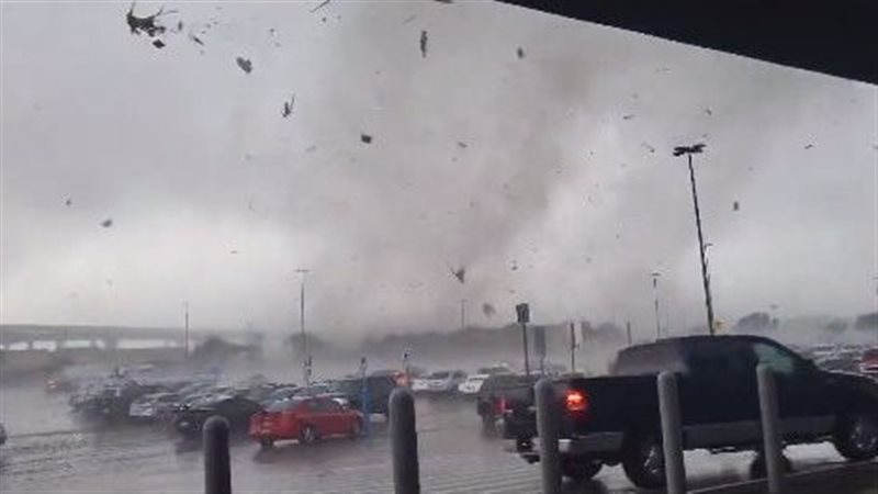 عاصفة الشبح المخيفة