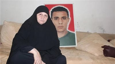 بعد ١٦ سنة على وفاته.. جماهير الأهلي تحيي ذكرى محمد عبد الوهاب من المدرجات| فيديو 