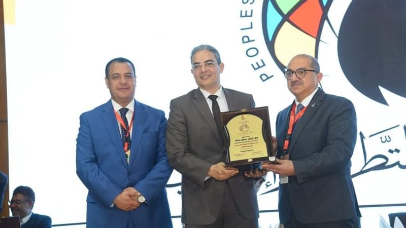 تكريم نقيب الإعلاميين