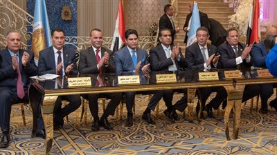 الشعب الجمهوري: حزمة القرارات الحكومية الاقتصادية تدعم الصناع والمنتجين