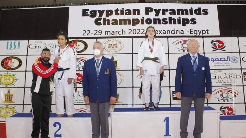 تألق لاعبي منتخب