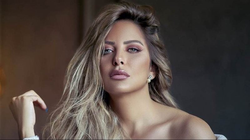  الفنانة ريم مصطفى