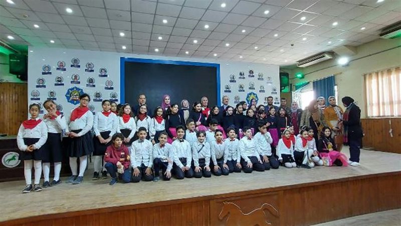 جانب من الندوة 