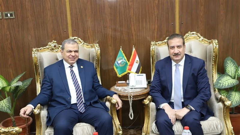 محافظ المنوفية يستقبل