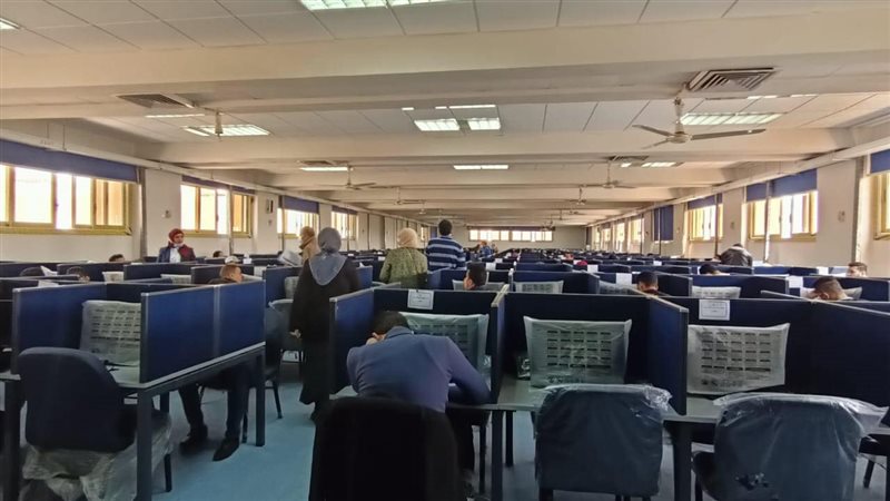 اختبارات الطلاب العائدين