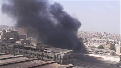 حريق داخل مصنع بالحوامدية.. والحماية المدنية تدفع بـ6 سيارات إطفاء