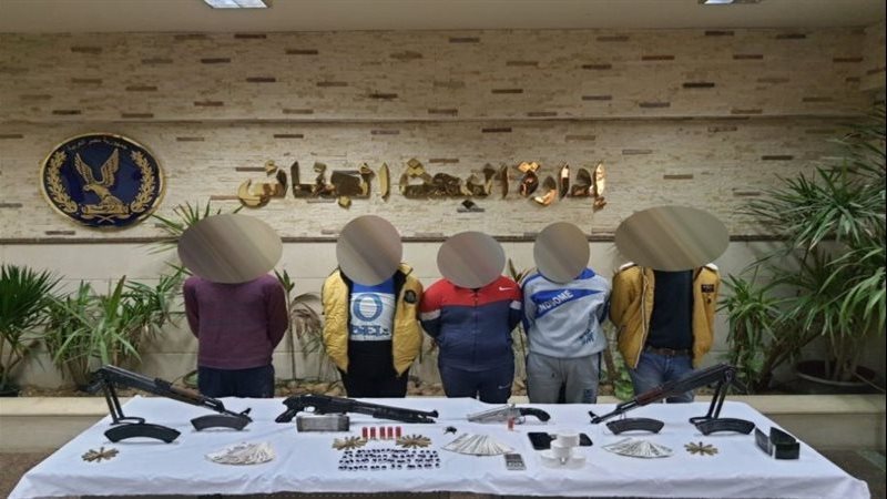 المتهمين