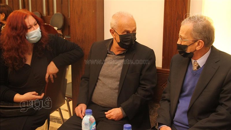 عزاء عهدي صادق 