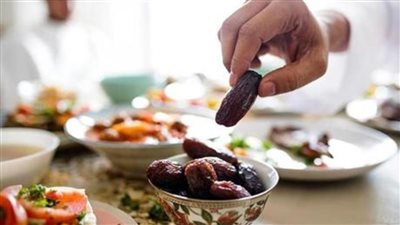 10 نصائح لتجنب التخمة في رمضان