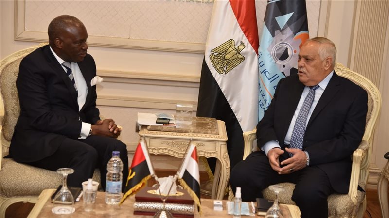 الفريق عبد المنعم