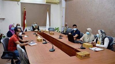 نائب محافظ الوادي الجديد تعقد اجتماعًا لتفعيل البوابة الجغرافية الرقمية