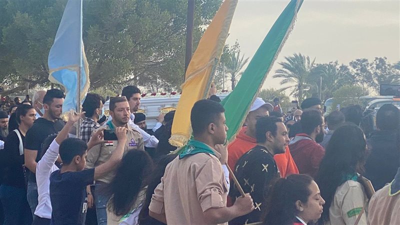 وصول جثمان القمص