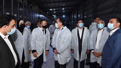 أخبار مصر | رئيس مجلس الوزراء يتفقد مصانع 6 أكتوبر.. وشروط جديدة لدخول المطارات والمنافذ