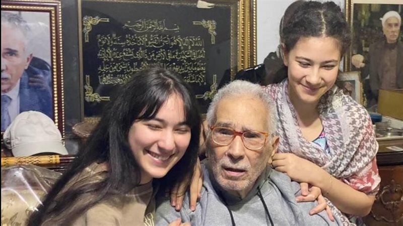 عبد الرحمن ابو زهرة