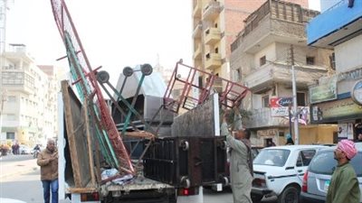 حملة مكبرة لرفع إشغالات الطريق العام والمخلفات من شوارع بني سويف