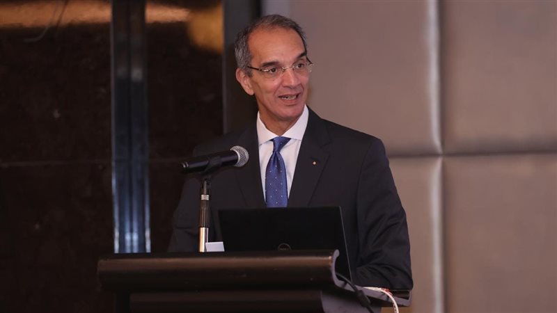 د. عمرو طلعت 