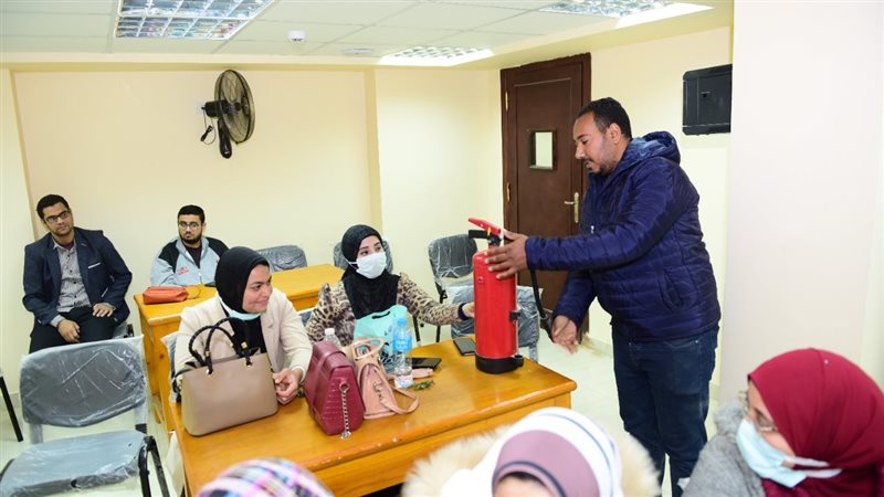 دورة التدريبية عن