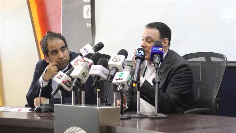 عصام عبد الفتاح في