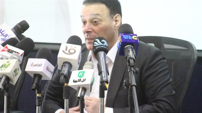 عصام عبد الفتاح رئيس