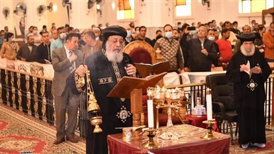 البابا تواضروس يترأس صلوات جمعة ختام الصوم من كاتدرائية دير الأنبا بيشوي