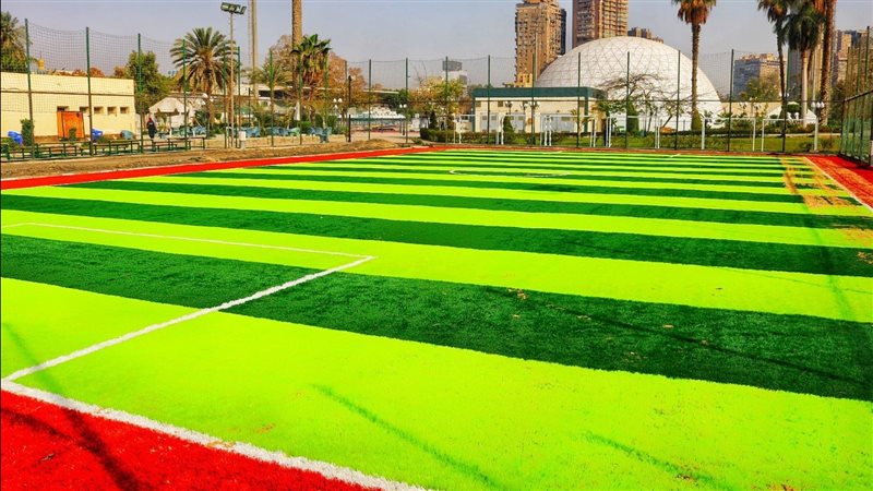 تجديد ملاعب مركز