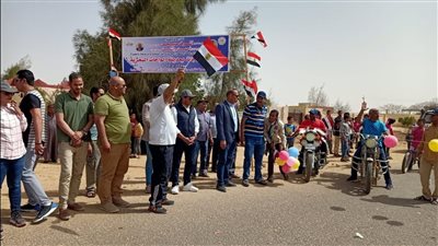 وزير الرياضة يطلق شارة البدء لماراثون الدراجات الهوائية بالواحات البحرية