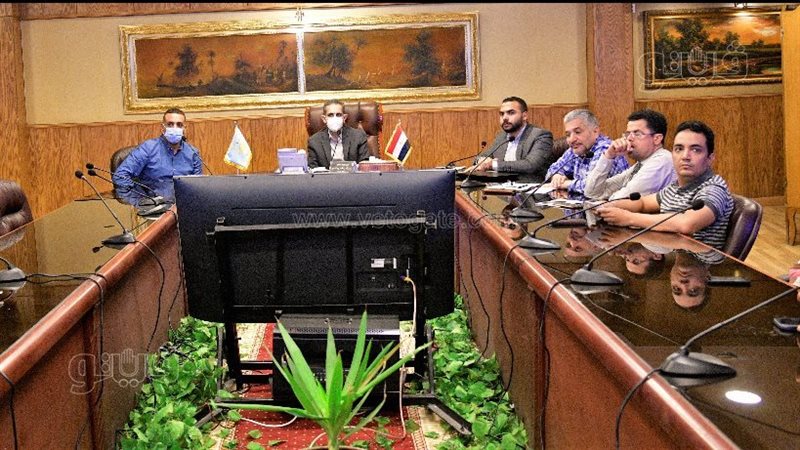 محافظ الغربية يتابع
