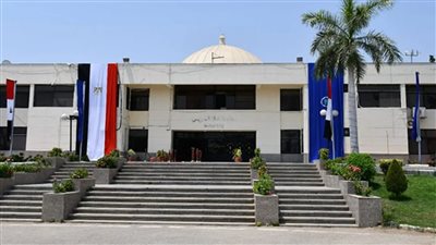 جامعة السويس تنظم عدة أنشطة وفعاليات حول التغيرات المناخية