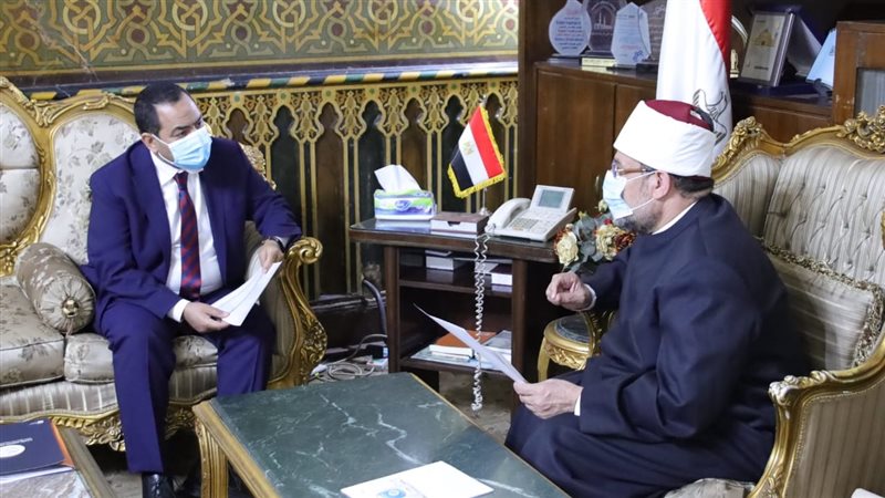 وزير الأوقاف ورئيس