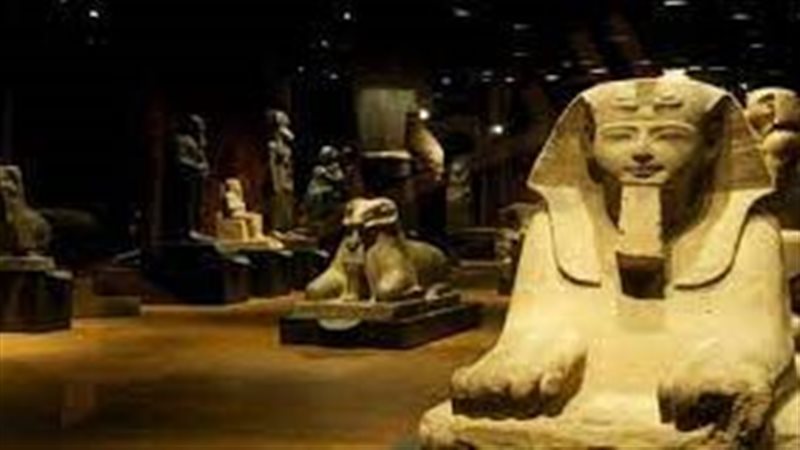 تفسير رؤية التماثيل