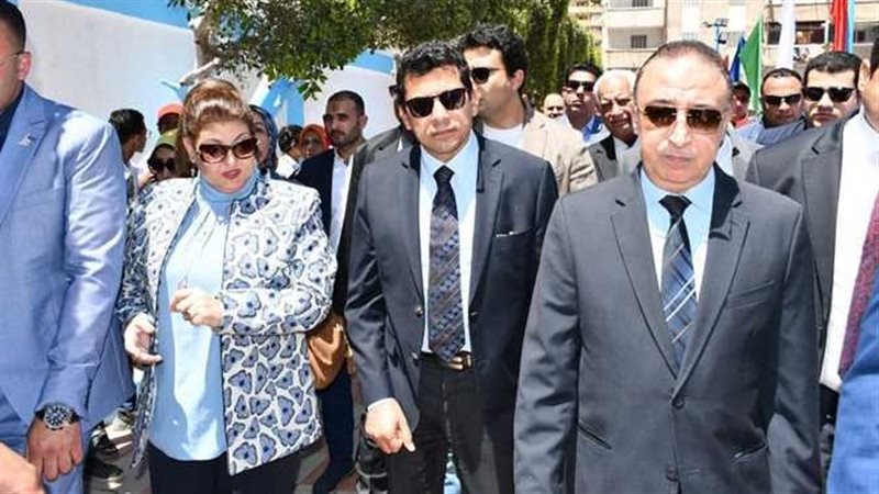 افتتاح وزير الشباب