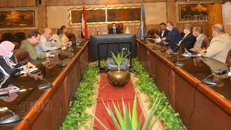 محافظ الغربية