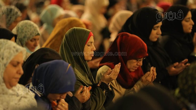 صلاة التراويح بالجامع