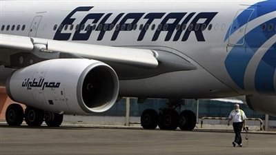 الغناء لزعيم كوريا وإلقاء النكات والحياة داخل عالم الكرتون.. أغرب شركات الطيران في العالم