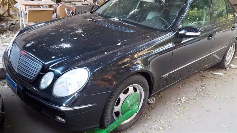 كلبشة السيارات المخالفة