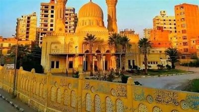 محافظ الفيوم يؤدي صلاة العيد بمسجد ناصر الكبير