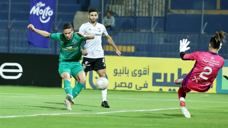 بيراميدز والجونة
