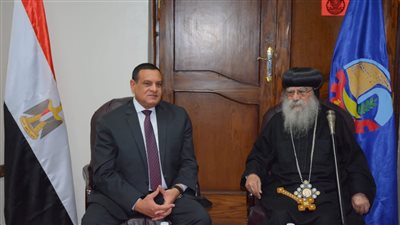 محافظ البحيرة يستقبل الأنبا باخوميوس للتهنئة بعيد الفطر